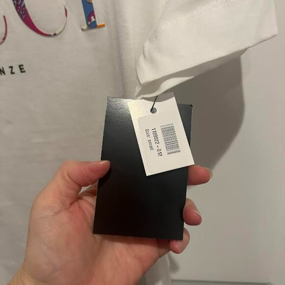 Emilio Pucci T shirt - New w/ Tags - Picture 2 of 4